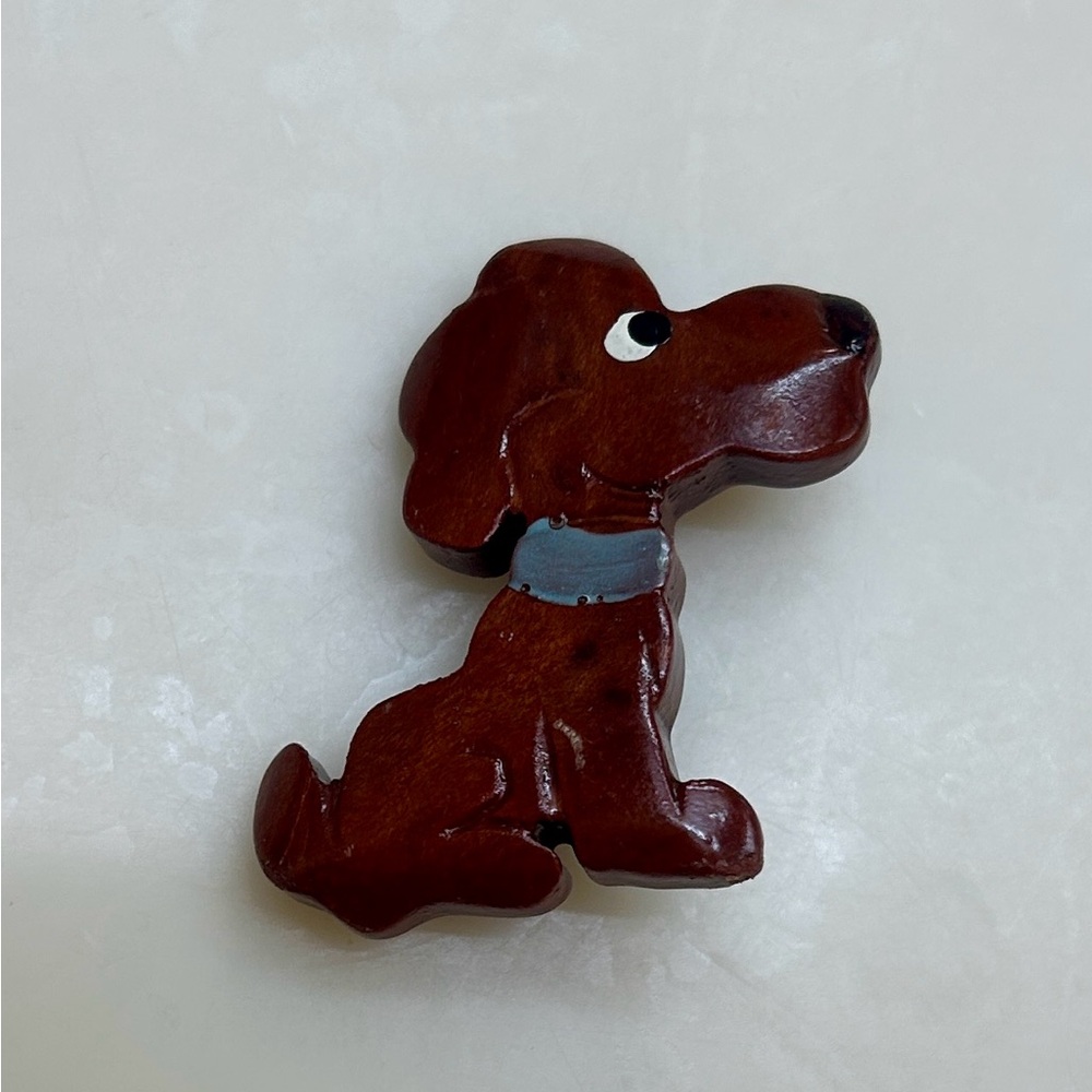 ❤️ 3/$18 Vintage Redwood Burl Dog Pin Brooch